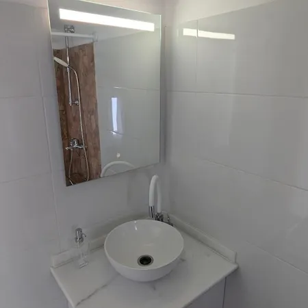 La Estudio Pequeno *